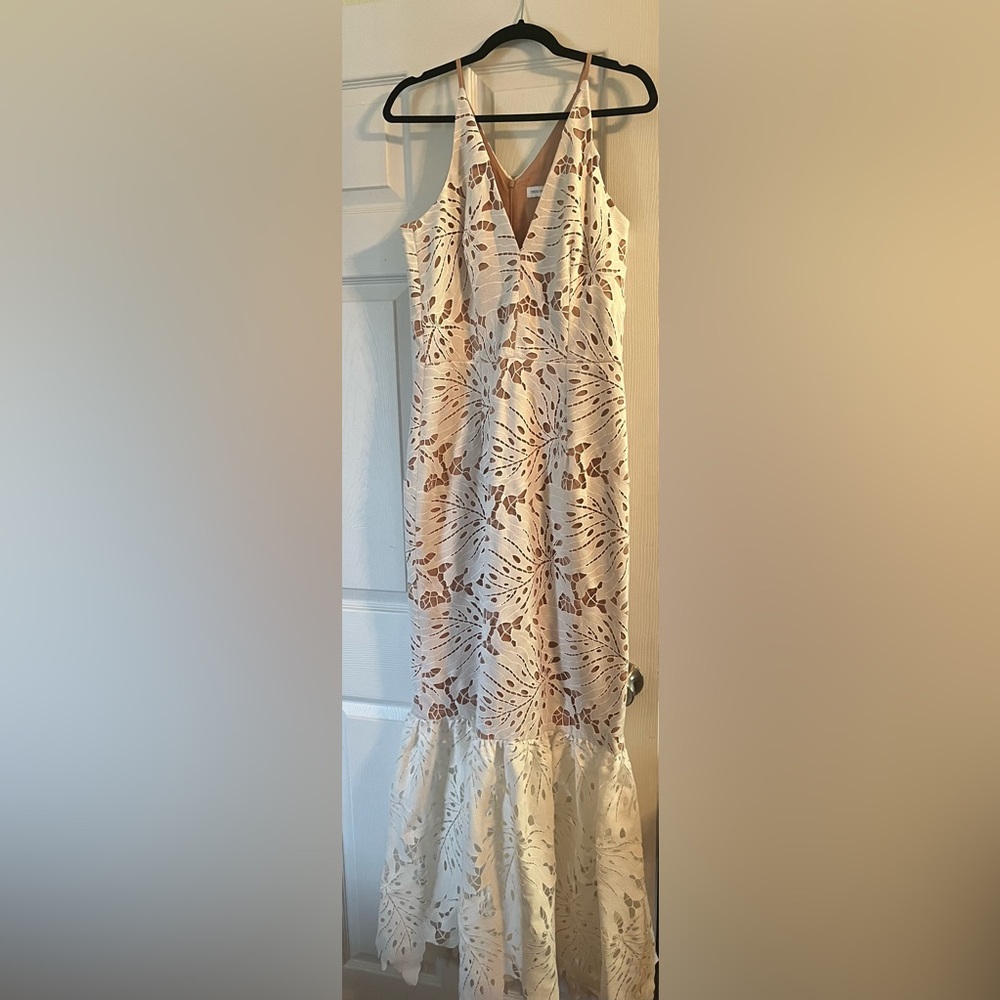 Dress the Population Brooke Crochet Palm Mermaid Gown Brand New Never Worn Large